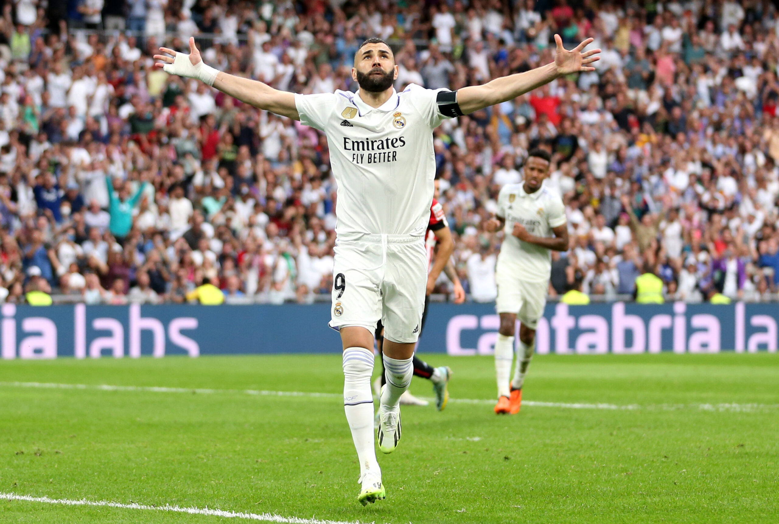 MADRID, SPAIN - JUNE 04: Karim Benzema of Real Madrid celebrates after scoring the team's first goal from a penalty kick during the LaLiga Santander match between Real Madrid CF and Athletic Club at Estadio Santiago Bernabeu on June 04, 2023 in Madrid, Spain.