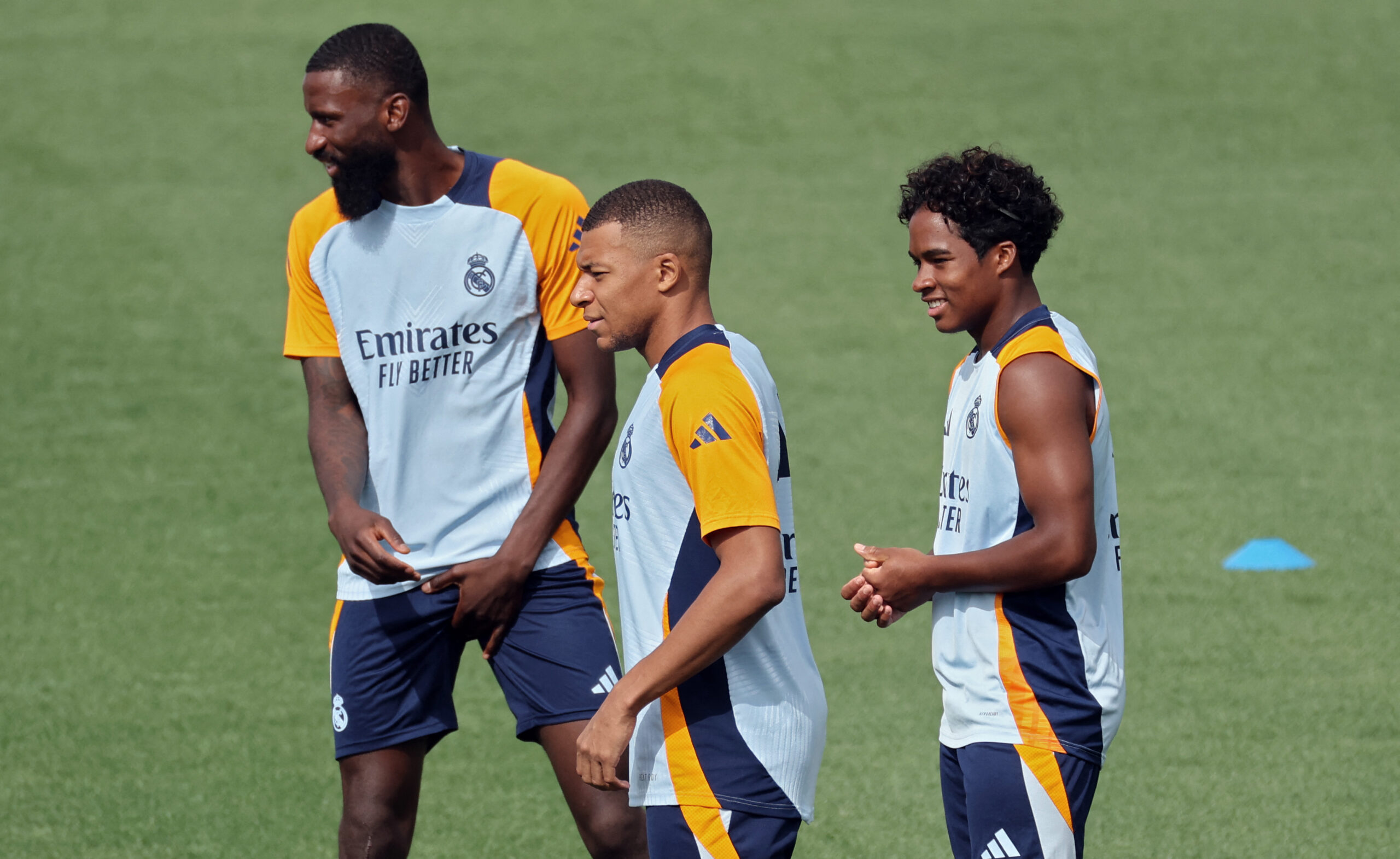 (From L) Real Madrid's German defender #22 Antonio Ruediger, Real Madrid's French forward #09 Kylian Mbappe and Real Madrid's Brazilian forward #16 Endrick attend a training session at the club's training ground of Valdebebas ahead of their Liga football match against Real Betis, in Madrid on August 31, 2024.