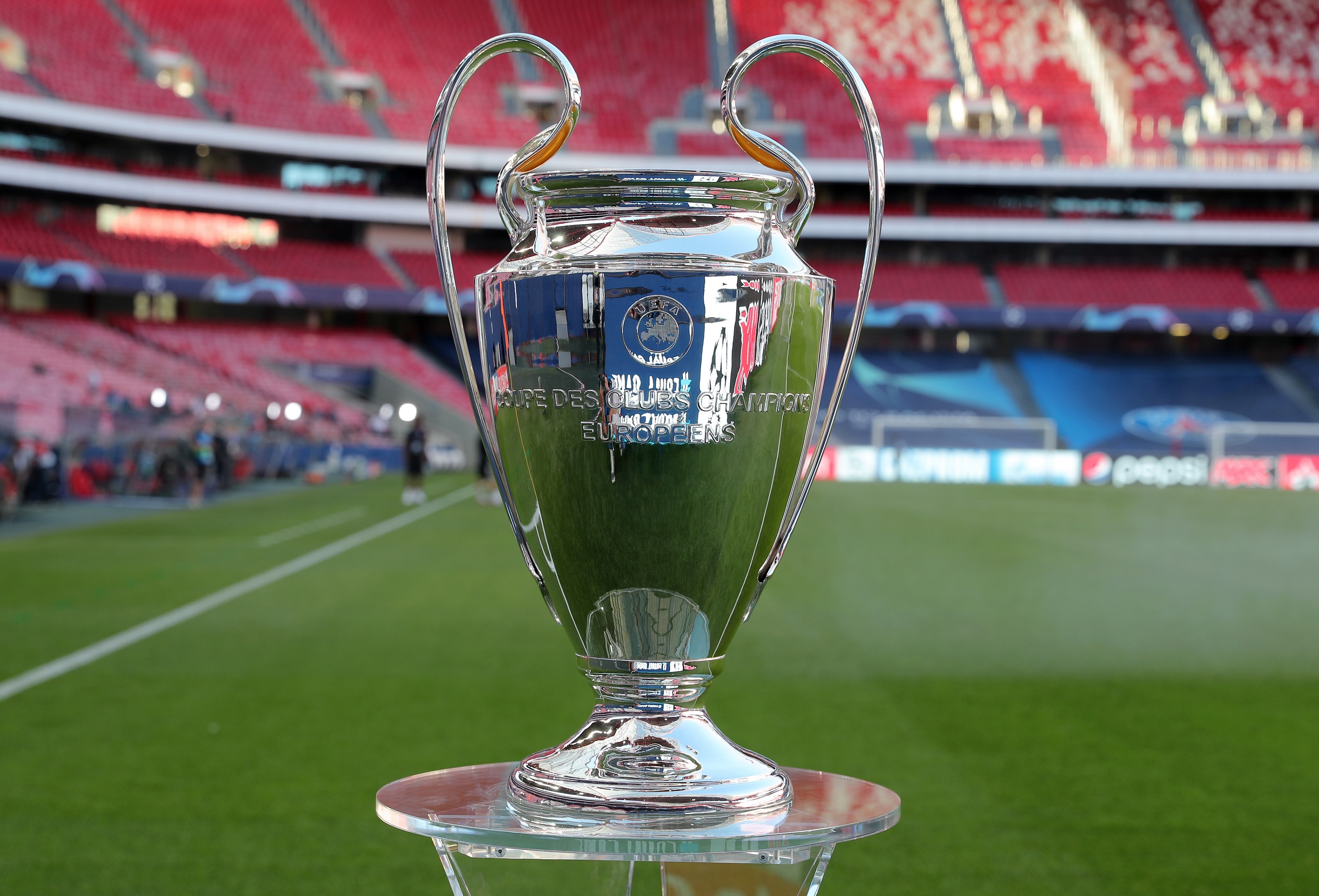 LISBON, PORTUGAL - AUGUST 23: A detailed view of the Champions League Trophy prior to during the UEFA Champions League Final match between Paris Saint-Germain and Bayern Munich at Estadio do Sport Lisboa e Benfica on August 23, 2020 in Lisbon, Portugal.