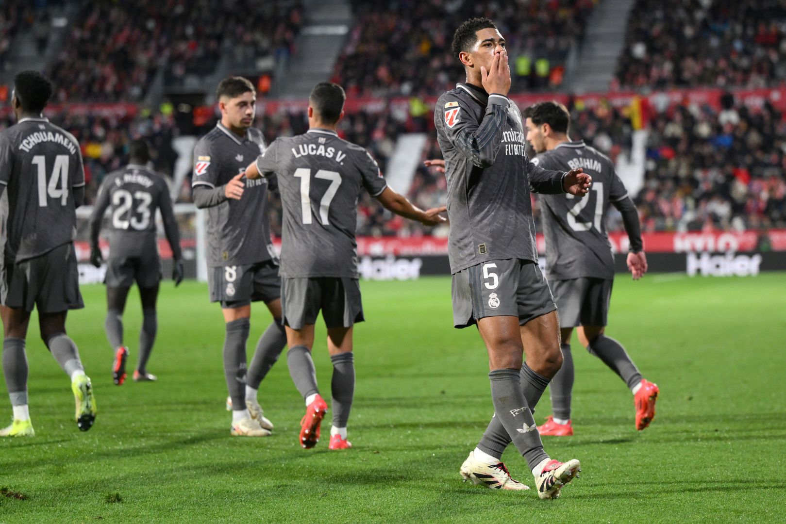 GIRONA, SPAIN - DECEMBER 07: Jude Bellingham of Real Madrid celebrates scoring his team's first goal during the LaLiga match between Girona FC and Real Madrid CF at Montilivi Stadium on December 07, 2024 in Girona, Spain.