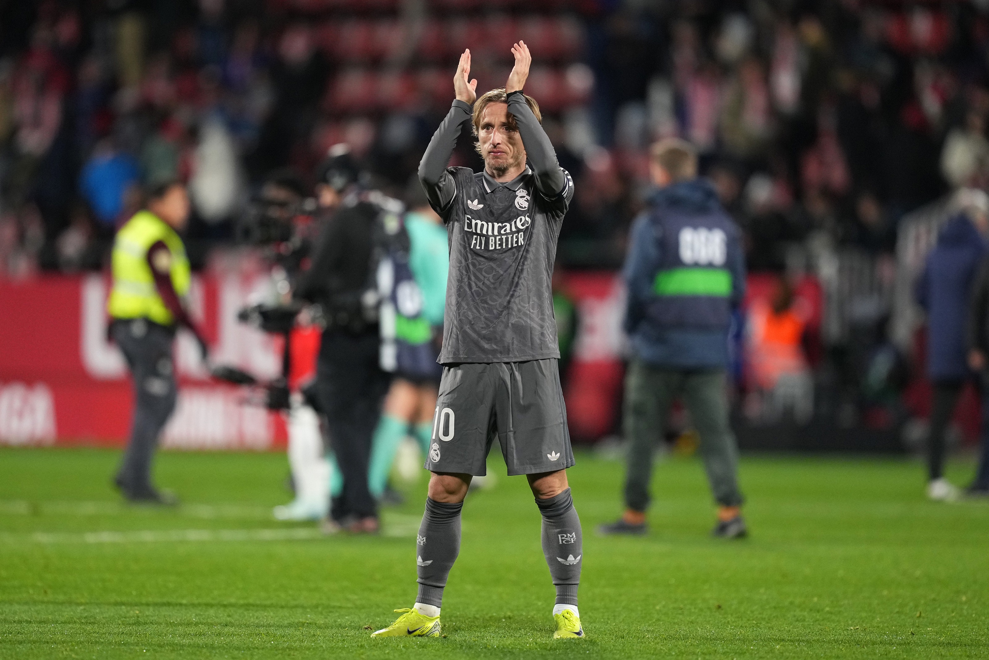 GIRONA, SPAIN - DECEMBER 07: Luka Modric of Real Madrid applauds the fans after the LaLiga match between Girona FC and Real Madrid CF at Montilivi Stadium on December 07, 2024 in Girona, Spain.
