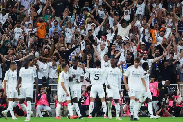 JEDDAH, SAUDI ARABIA - JANUARY 09: Jude Bellingham of Real Madrid celebrates scoring his team's first goal during the Spanish Super Cup Semi-Final match between Real Madrid and RCD Mallorca at King Abdullah Sports City on January 09, 2025 in Jeddah, Saudi Arabia.