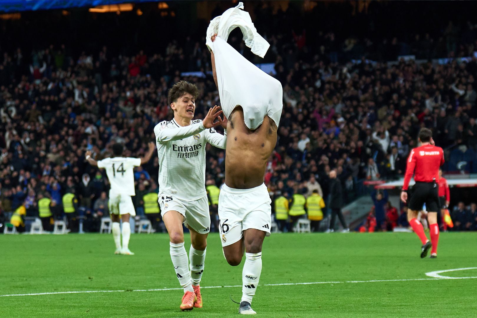 MADRID, SPAIN - JANUARY 16: Endrick Felipe Moreira of Real Madrid celebrates scoring his team's third goal with Arda Gueler during the Copa Del Rey match between Real Madrid and Celta de Vigo at Estadio Santiago Bernabeu on January 16, 2025 in Madrid, Spain.