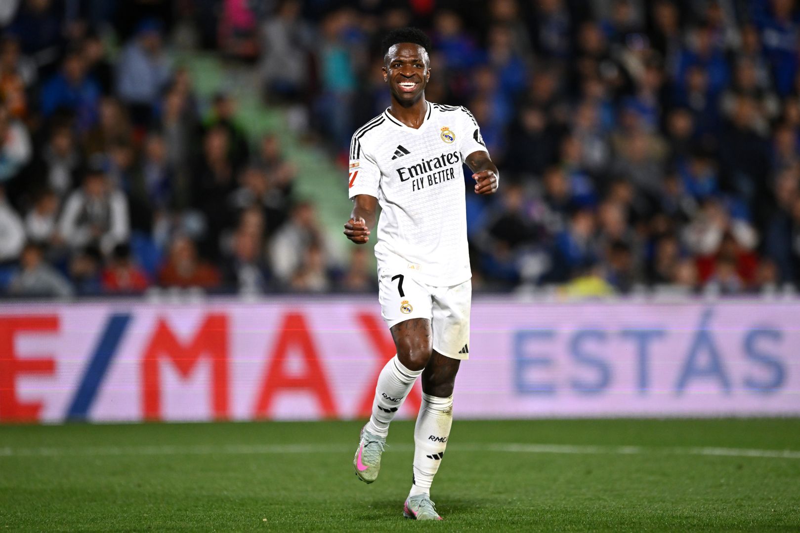 GETAFE, SPAIN - APRIL 23: Vinicius Junior of Real Madrid react during the LaLiga match between Getafe CF and Real Madrid CF at Coliseum Alfonso Perez on April 23, 2025 in Getafe, Spain.