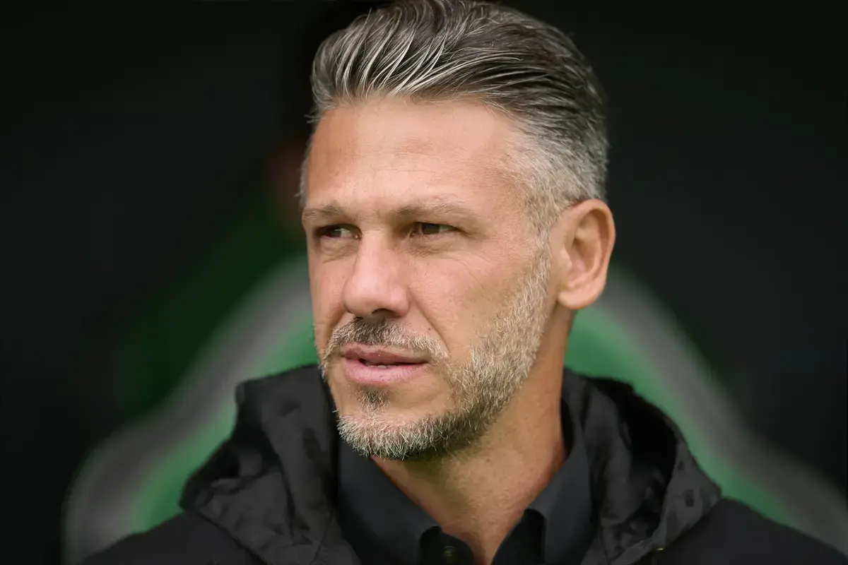 March 21, 2026, Elche, Alicante, Spain: Martin Demichelis, Head Coach of RCD Mallorca looks on prior to the Spanish League, LaLiga EA Sports, football match played between Elche CF and RCD Mallorca at Estadio Manuel Martinez Valero on March 21, 2026 in Elche, Alicante, Spain.