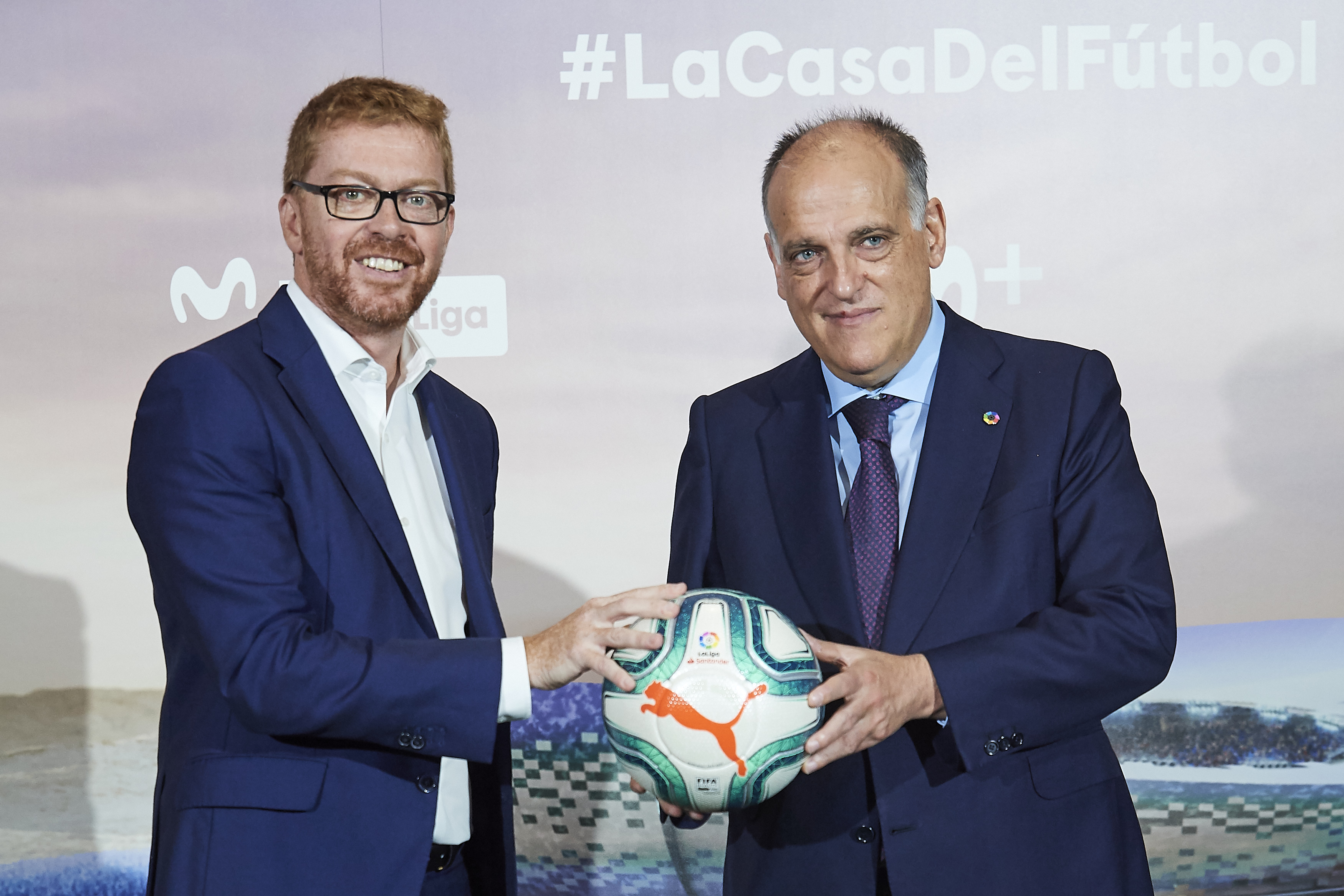 رئيس الليغا خافيير تيباس يهاجم ريال مدريد بقوة: "أنتم آخر من يشتكي من الأخطاء التحكيمية!"
