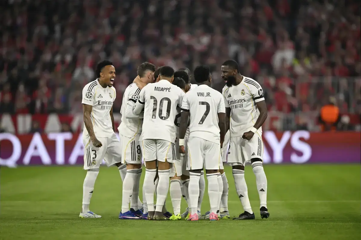 Cheers Joy Emotion Vinicius Junior Real Madrid (07) Eder Militao Real Madrid (03) Kylian Mbappé Real Madrid (10) Antonio Rüdiger Real Madrid (22) Arda Güler Real Madrid (15) Football UEFA Champions League CL Allianz Arena, Munich, Bayern, Germany